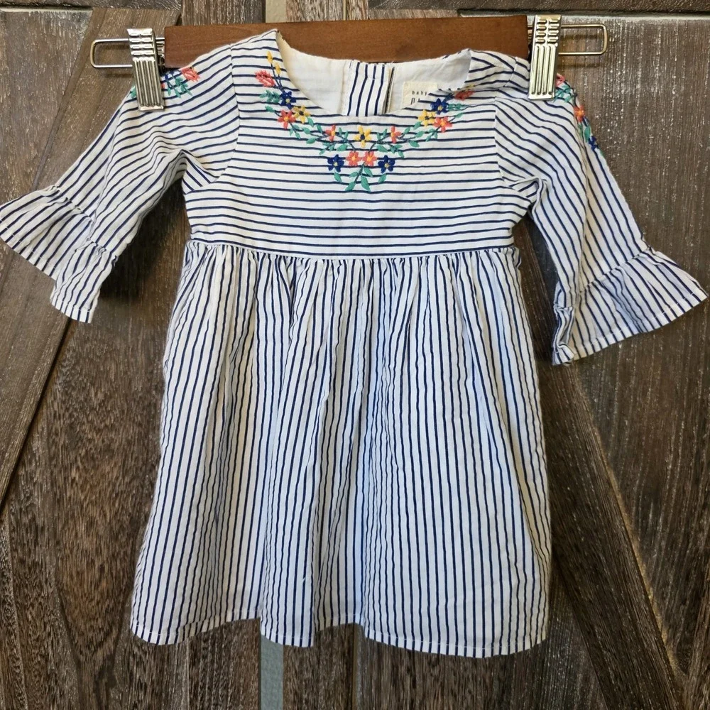 Baby Gap Dress Infant Girl's Size 6-12 Months Stripes Embroidered Bell‎ Sleeves